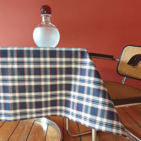 SERVIETTE DE TABLE EN KELSCH 