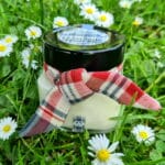 BOUGIE PARFUMÉE DÉCORATIVE